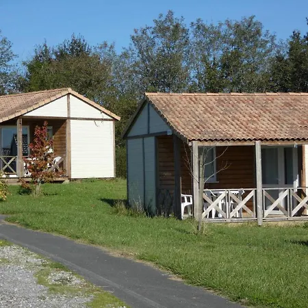 Le Gardon בית נופש